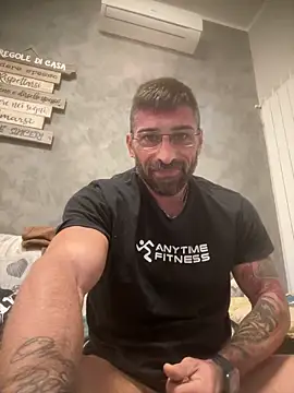 GmGit online show from October 2025 03:41:01 AM