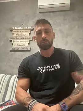 GmGit online show from November 2025 03:21:02 AM