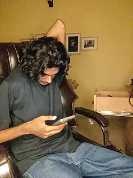 thecatfish online show from November 2025 12:53:02 PM