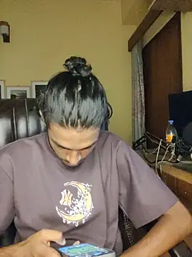 thecatfish online show from October 2025 07:18:02 AM