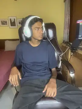 thecatfish online show from November 2025 03:29:01 AM