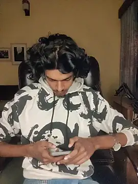 thecatfish online show from November 2025 10:25:01 PM