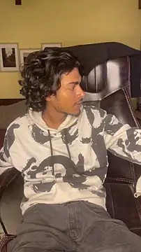 thecatfish online show from November 2025 05:13:02 PM