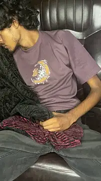 thecatfish online show from November 2025 12:31:01 AM