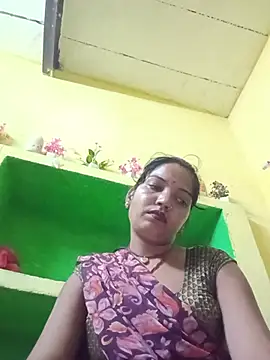 Snapshot of Seema_guptaji chatting on July 2026 05:03:01 AM Seema guptaji online show from July 2026 05:03:01 AM