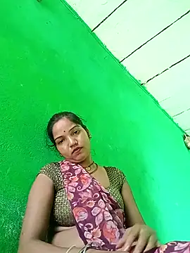 Snapshot of Seema_guptaji chatting on July 2026 08:32:02 AM Seema guptaji online show from July 2026 08:32:02 AM