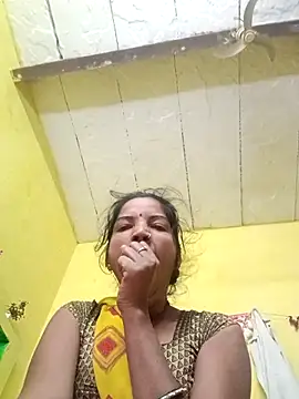 Snapshot of Seema_guptaji chatting on December 2025 08:14:01 PM Seema guptaji online show from December 2025 08:14:01 PM