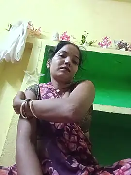 Snapshot of Seema_guptaji chatting on July 2026 03:40:02 PM Seema guptaji online show from July 2026 03:40:02 PM