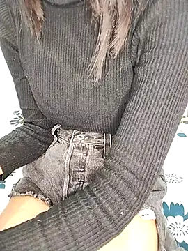 Snapshot of Vaani_Sharma79 chatting on January 2026 02:43:01 PM Vaani Sharma79 online show from January 2026 02:43:01 PM