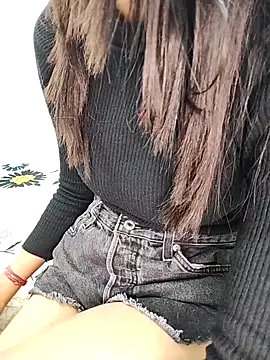 Snapshot of Vaani_Sharma79 chatting on February 2026 06:07:02 PM Vaani Sharma79 online show from February 2026 06:07:02 PM