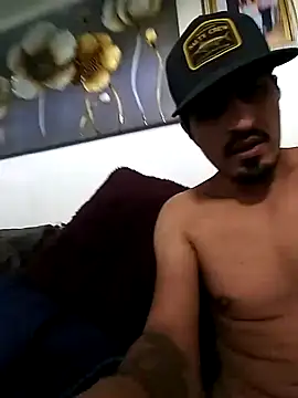 Snapshot of Arce92 chatting on February 2026 01:56:02 AM Arce92 online show from February 2026 01:56:02 AM