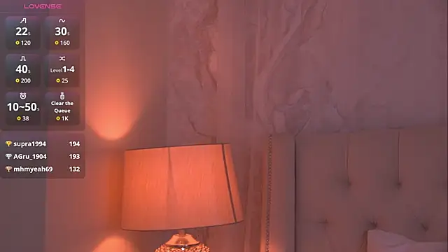 Snapshot of RemyLoon chatting on February 2026 01:36:02 AM RemyLoon online show from February 2026 01:36:02 AM