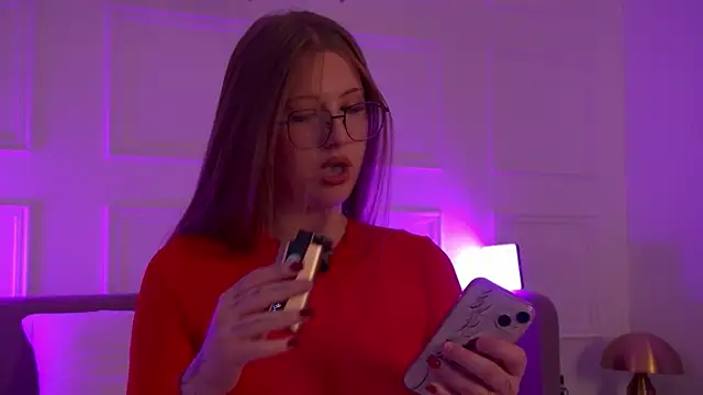 Snapshot of RemyLoon chatting on January 2026 05:16:01 PM RemyLoon online show from January 2026 05:16:01 PM