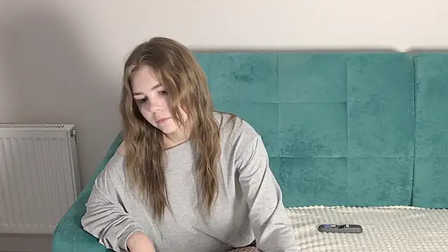 LeksaLove online show from November 2025 07:14:02 PM