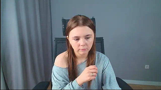 LeksaLove online show from April 2026 10:27:02 PM