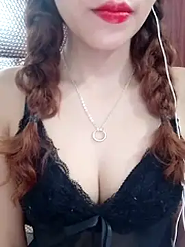 MyMy08 online show from October 2025 12:05:02 PM