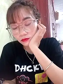 MyMy08 online show from December 2025 11:23:02 AM