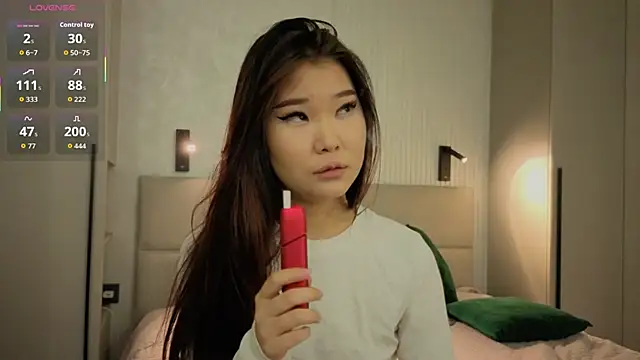 Snapshot of iamyuki chatting on September 2025 06:37:02 PM iamyuki online show from September 2025 06:37:02 PM