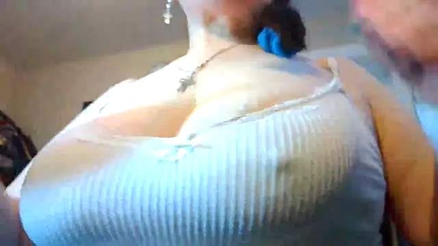 sharoldfox19 online show from February 2026 05:34:02 PM