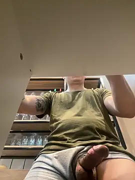 Snapshot of 9999Alez chatting on October 2025 07:46:01 PM 9999Alez online show from October 2025 07:46:01 PM