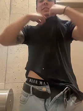 Snapshot of 9999Alez chatting on September 2025 07:47:01 PM 9999Alez online show from September 2025 07:47:01 PM