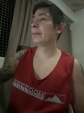 Snapshot of 9999Alez chatting on February 2026 04:33:02 AM 9999Alez online show from February 2026 04:33:02 AM