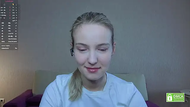 HongTomczak online show from June 2026 07:05:02 AM