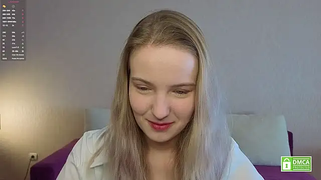 HongTomczak online show from April 2026 07:53:01 AM