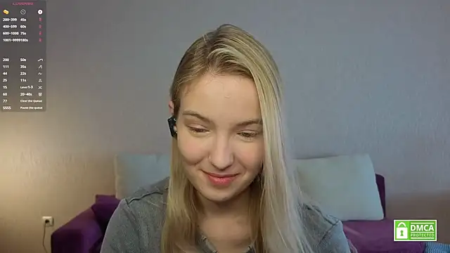 HongTomczak online show from July 2026 06:25:02 AM