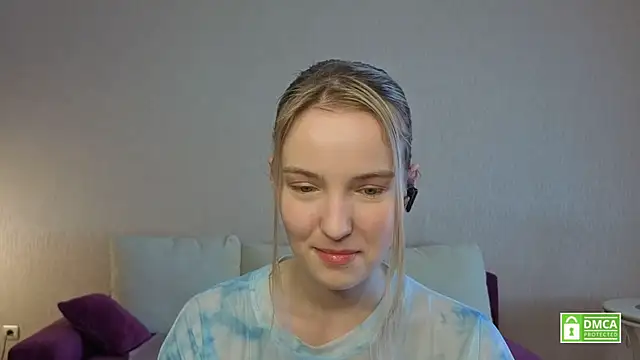 HongTomczak online show from July 2026 08:14:02 AM