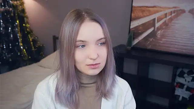 HongTomczak online show from December 2025 07:07:02 AM