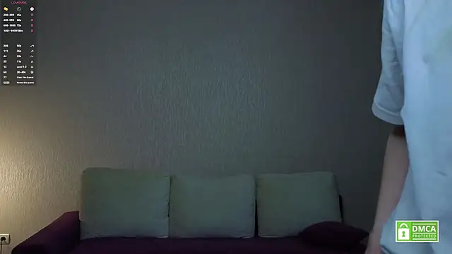 HongTomczak online show from April 2026 07:43:02 AM