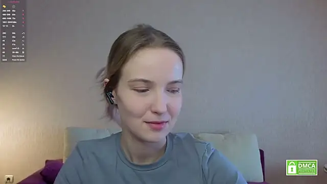 HongTomczak online show from April 2026 07:37:01 AM