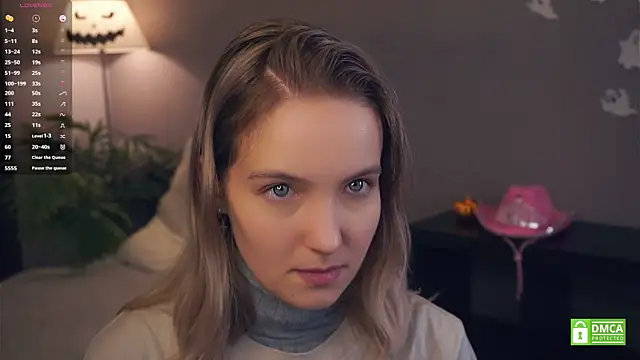 HongTomczak online show from November 2025 09:24:02 AM