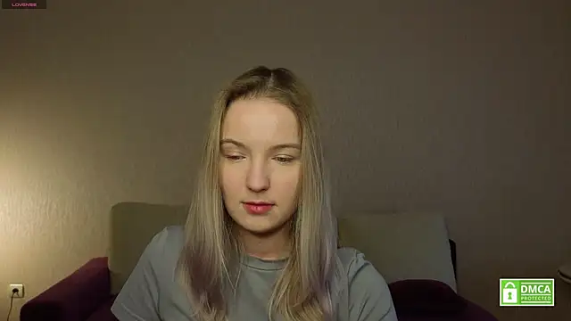 HongTomczak online show from April 2026 08:38:01 AM