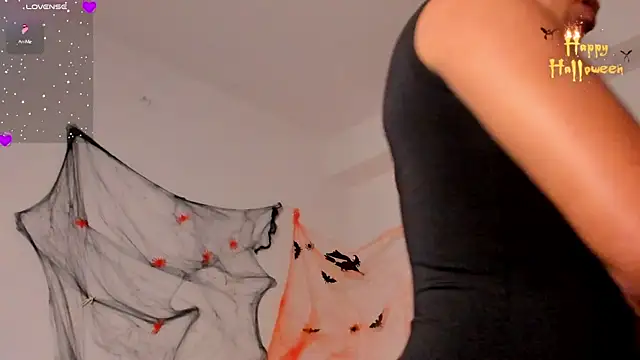 cloemorwen online show from October 2025 09:46:01 PM