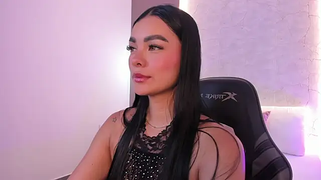 emily tolson online show from March 2026 07:25:01 PM