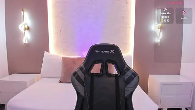 emily tolson online show from January 2026 07:20:02 PM