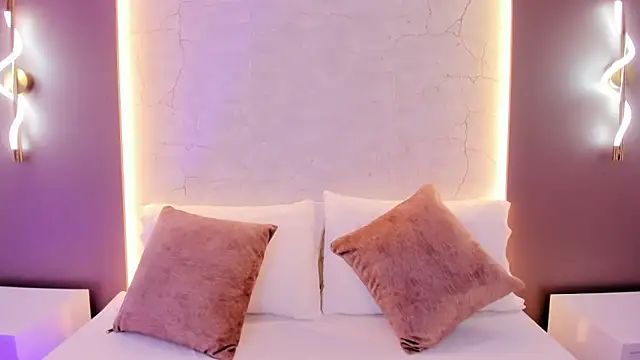 emily tolson online show from February 2026 12:38:02 PM