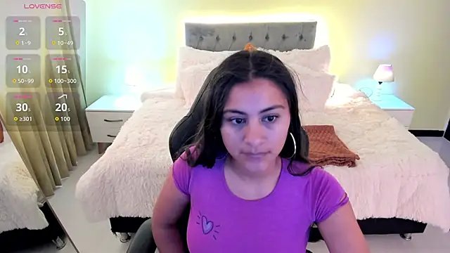 Camille Olsen  online show from October 2025 11:46:02 AM