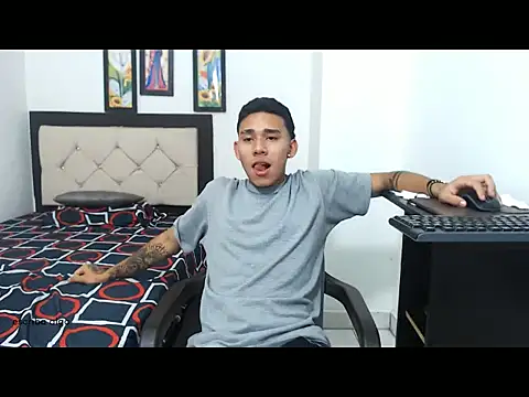 sebasbight online show from October 2025 04:24:02 AM