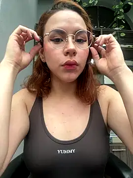 Celineblossom  online show from October 2025 04:41:01 PM