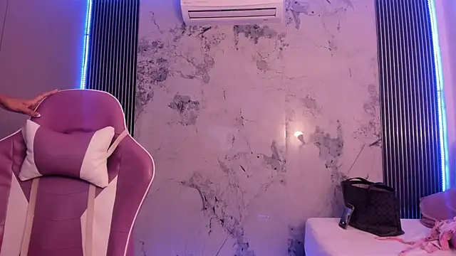 Mia Duarte1 online show from March 2026 08:03:01 AM