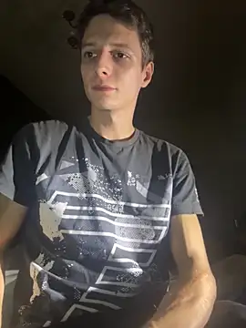 TurOnyou online show from November 2025 10:24:01 PM