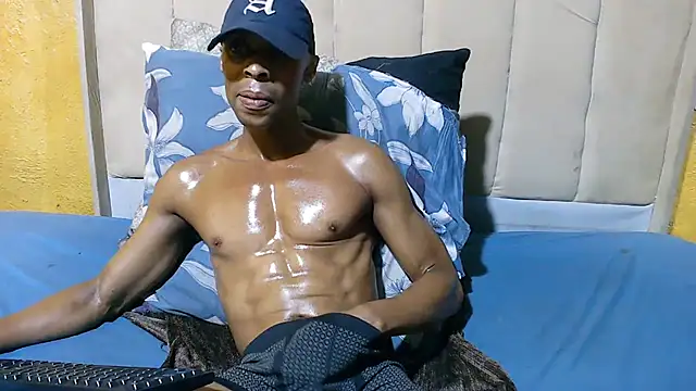 Teemanxxx25 online show from December 2025 04:17:01 PM