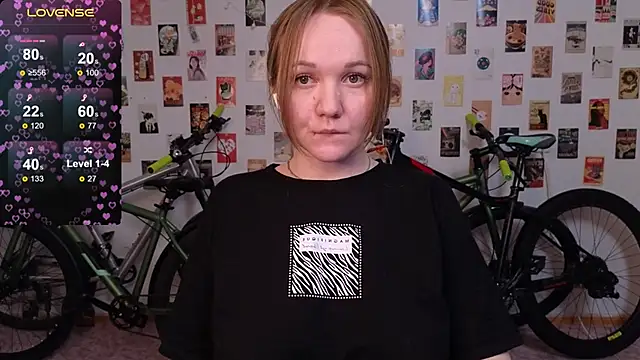 Snapshot of BellaMurrr chatting on November 2025 04:51:02 PM BellaMurrr online show from November 2025 04:51:02 PM