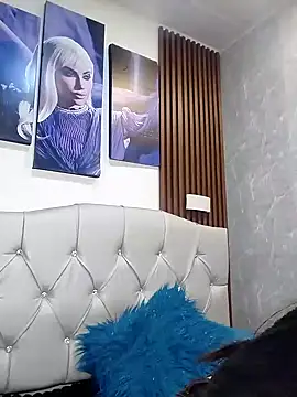 Snapshot of Sophi_Thaylorr chatting on October 2025 01:34:01 PM Sophi Thaylorr online show from October 2025 01:34:01 PM