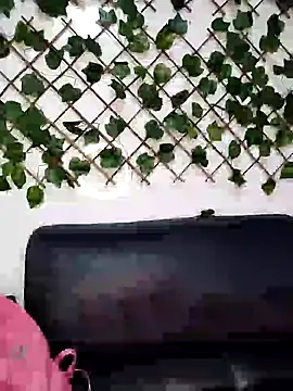 Sophi Thaylorr online show from September 2025 12:44:02 PM