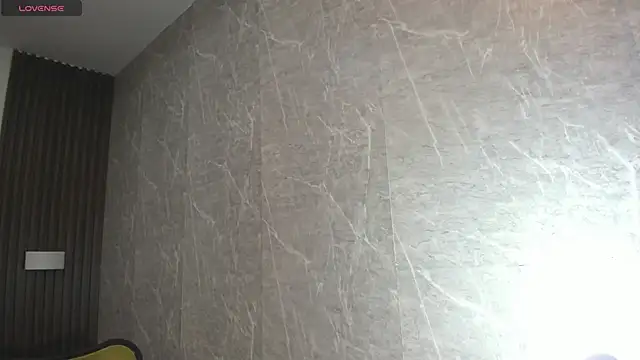 Sophi Thaylorr online show from October 2025 12:50:02 PM