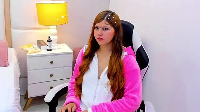 EimmyJones online show from October 2025 03:06:02 AM